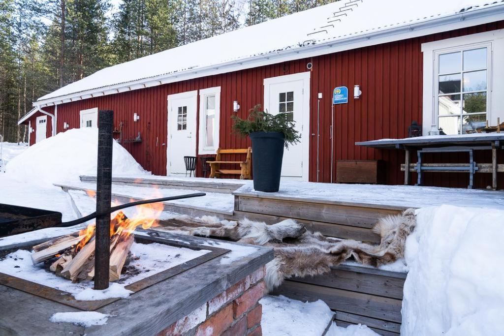 Torpet - Bed And Breakfast Med Charm Norrfjarden Εξωτερικό φωτογραφία